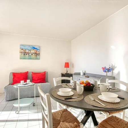 Le Capitole-9 By Interhome Daire *